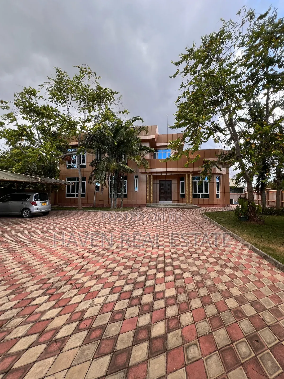 6bdrm House in Mbezi Beach for sale