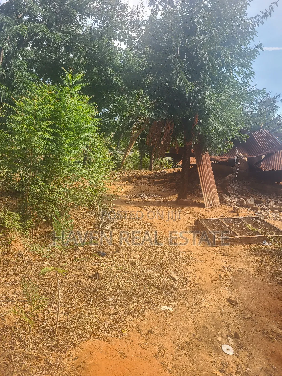 Commercial Plot Inauzwa Bunju