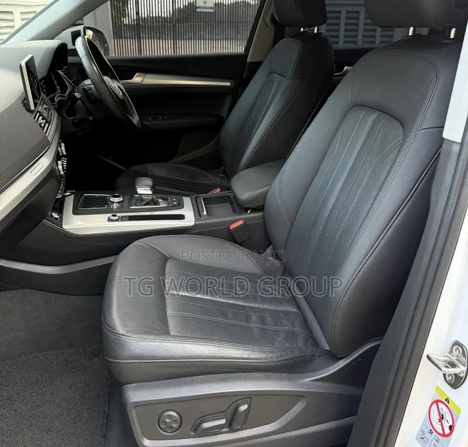 Audi Q5 2.0T Premium AWD quattro 2018 White