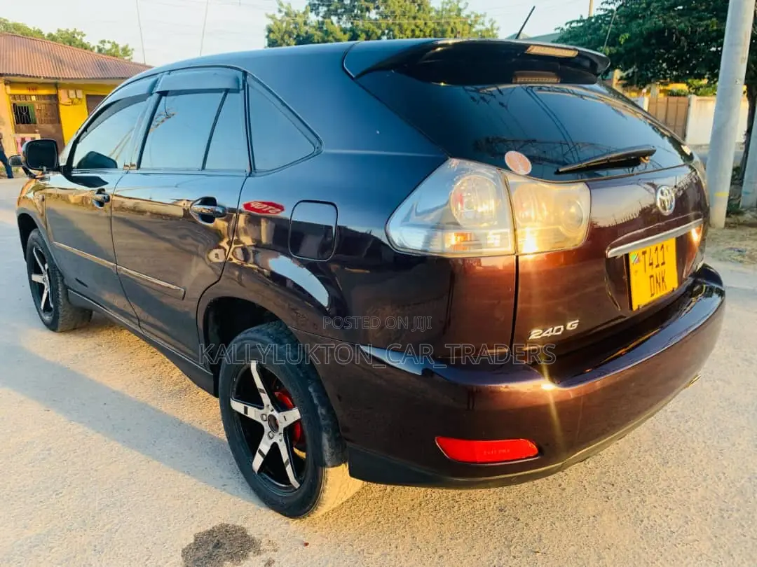 Toyota Harrier 2006 Black