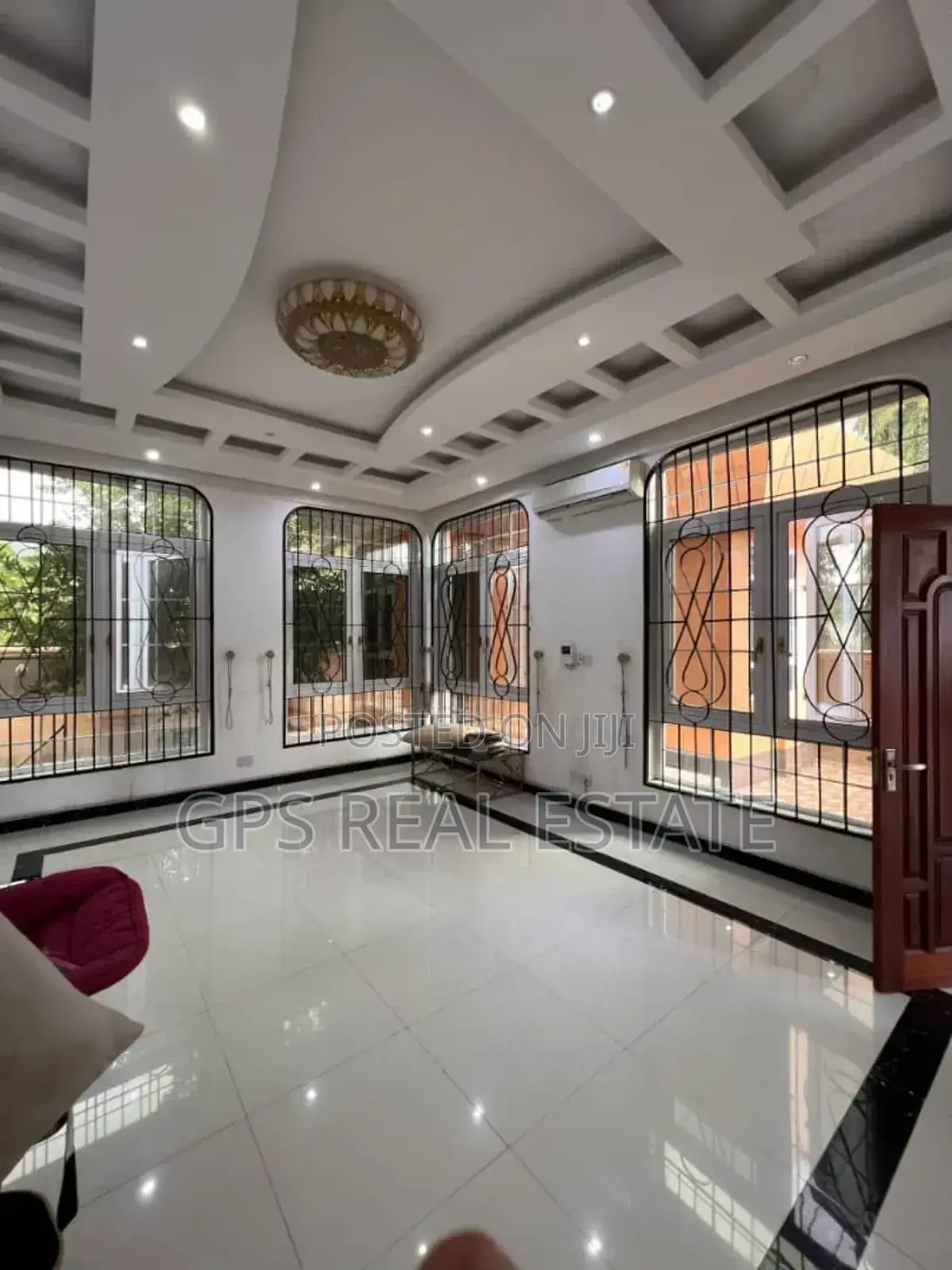 6bdrm House in Mbezi Beach, Kinondoni for sale