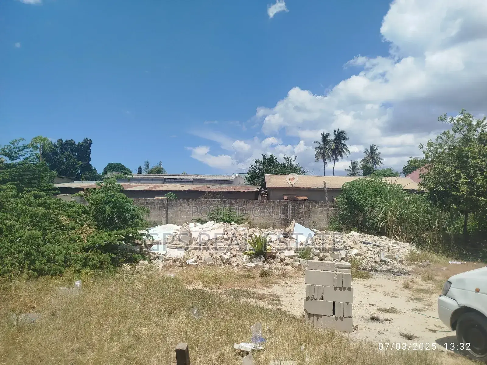 Plot for Sale at Kigamboni Darajani