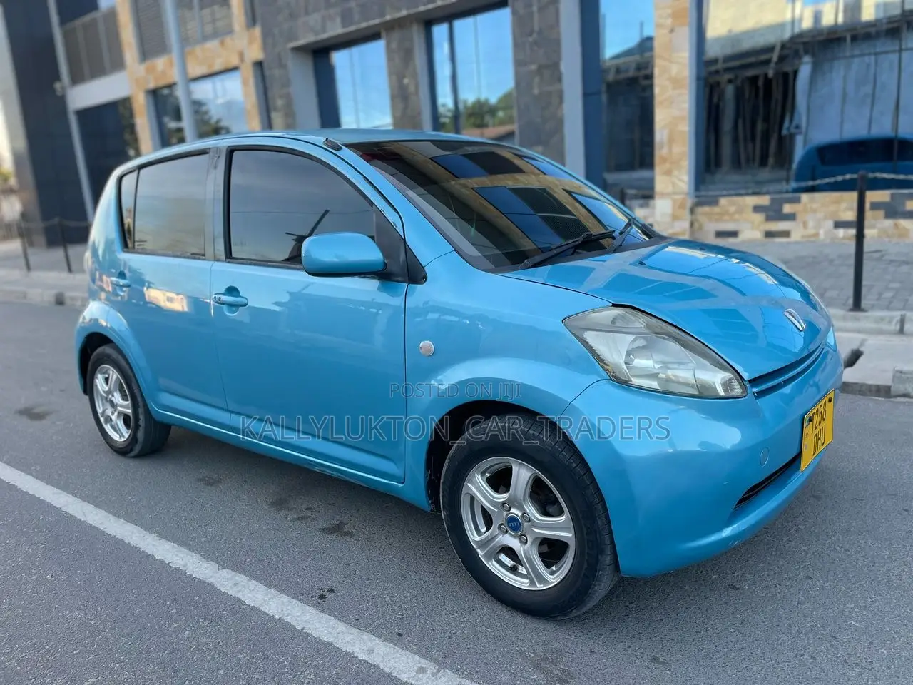Toyota Passo 2004 Blue