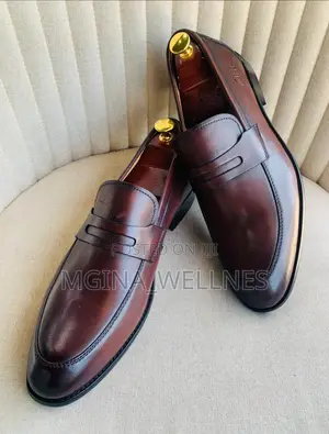 Rich Mens Black Leather Loafers for Different Occasions