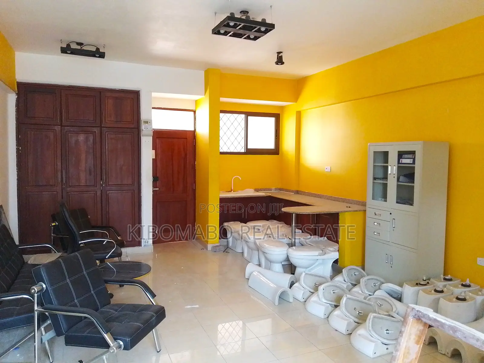 Medium Size Office Space - Rental Masaki