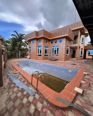 6bdrm House in Mbezi Estate, Kinondoni for sale