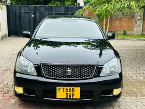 Toyota Crown 2006 Black