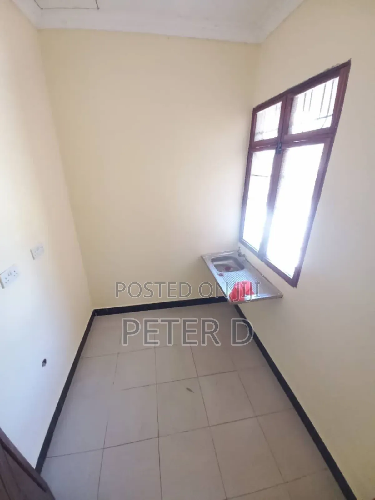 1bdrm Apartment in Kimara for rent