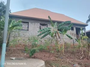 5bdrm House in Tanzania Daresalaam, Ilala for sale