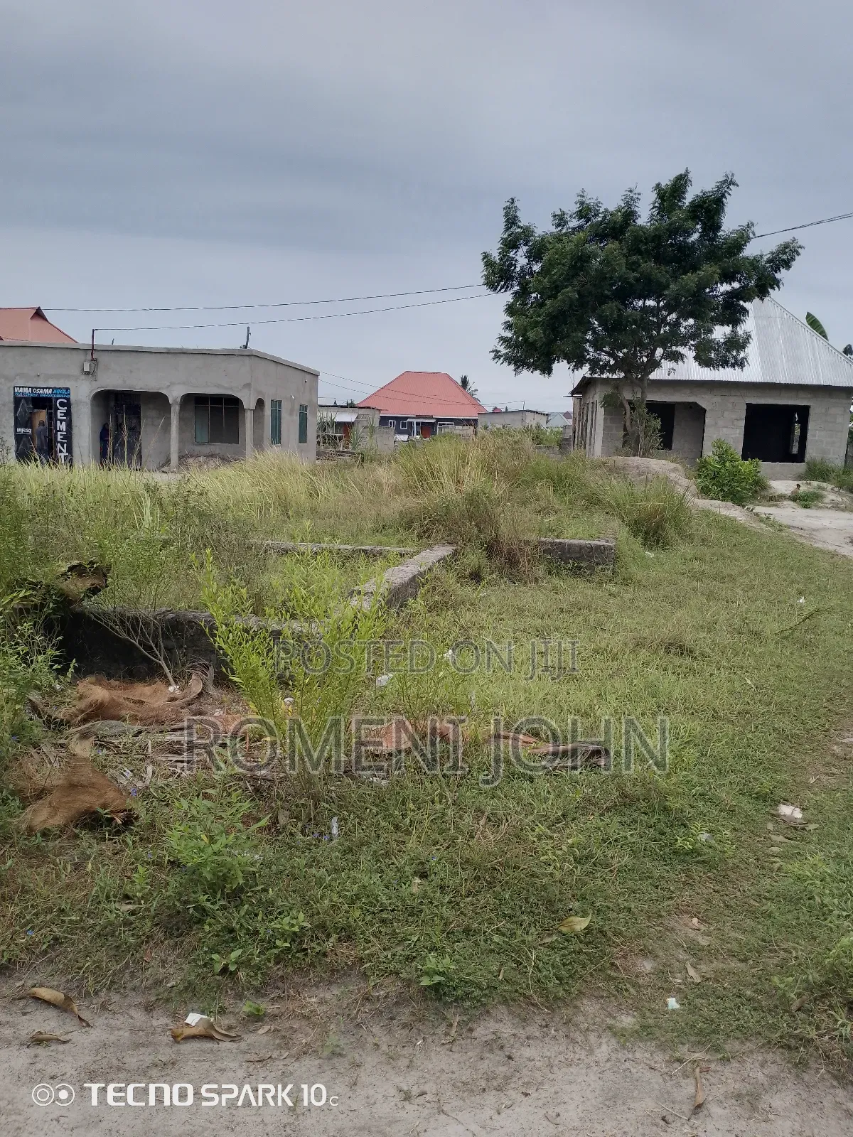 Kiwanja Kinauzwa Milioni 7.5 Ukonga Majohe Viwege Kwa Mpemba