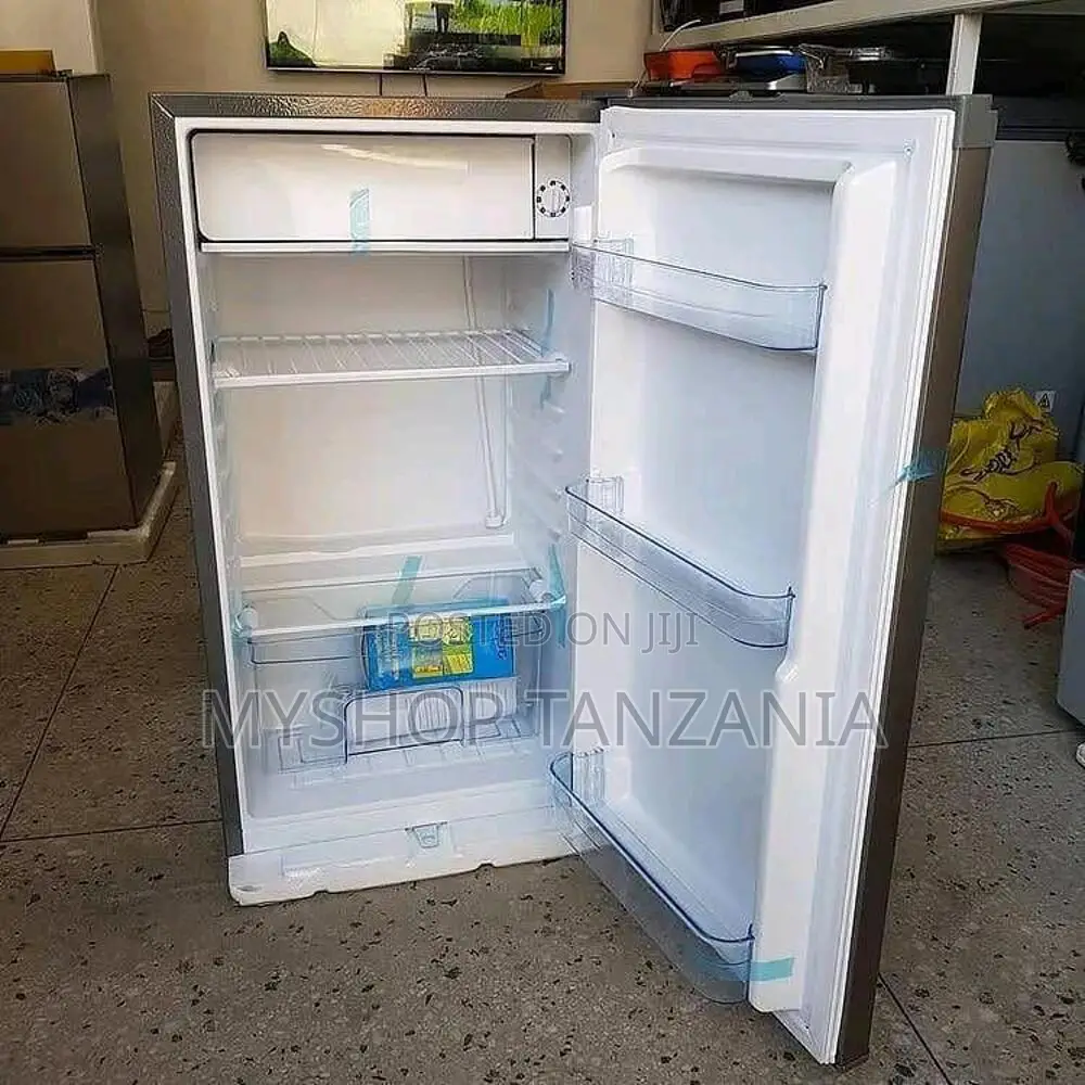 Single Door Boss Fridge (Bs 90 SVR )