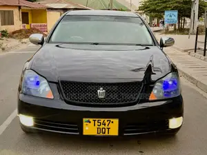 Toyota Crown Royale 2005 Black