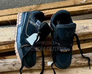 Lv Double Sole Sneakers Za Ngozi