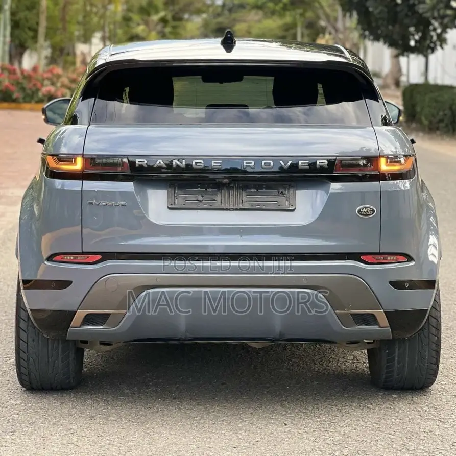 Land Rover Range Rover Evoque R-Dynamic SE AWD 2020 Gray