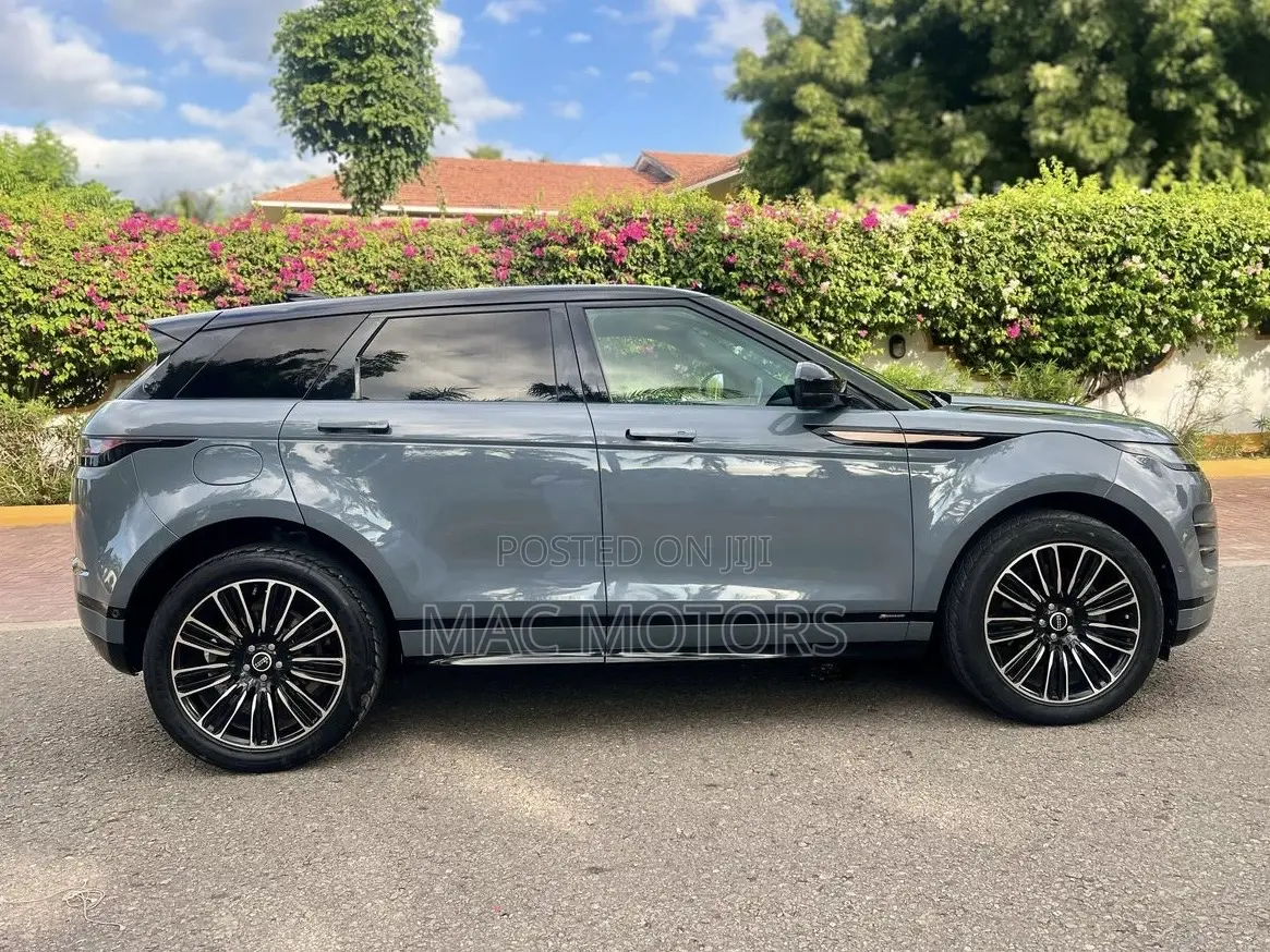 Land Rover Range Rover Evoque R-Dynamic SE AWD 2020 Gray