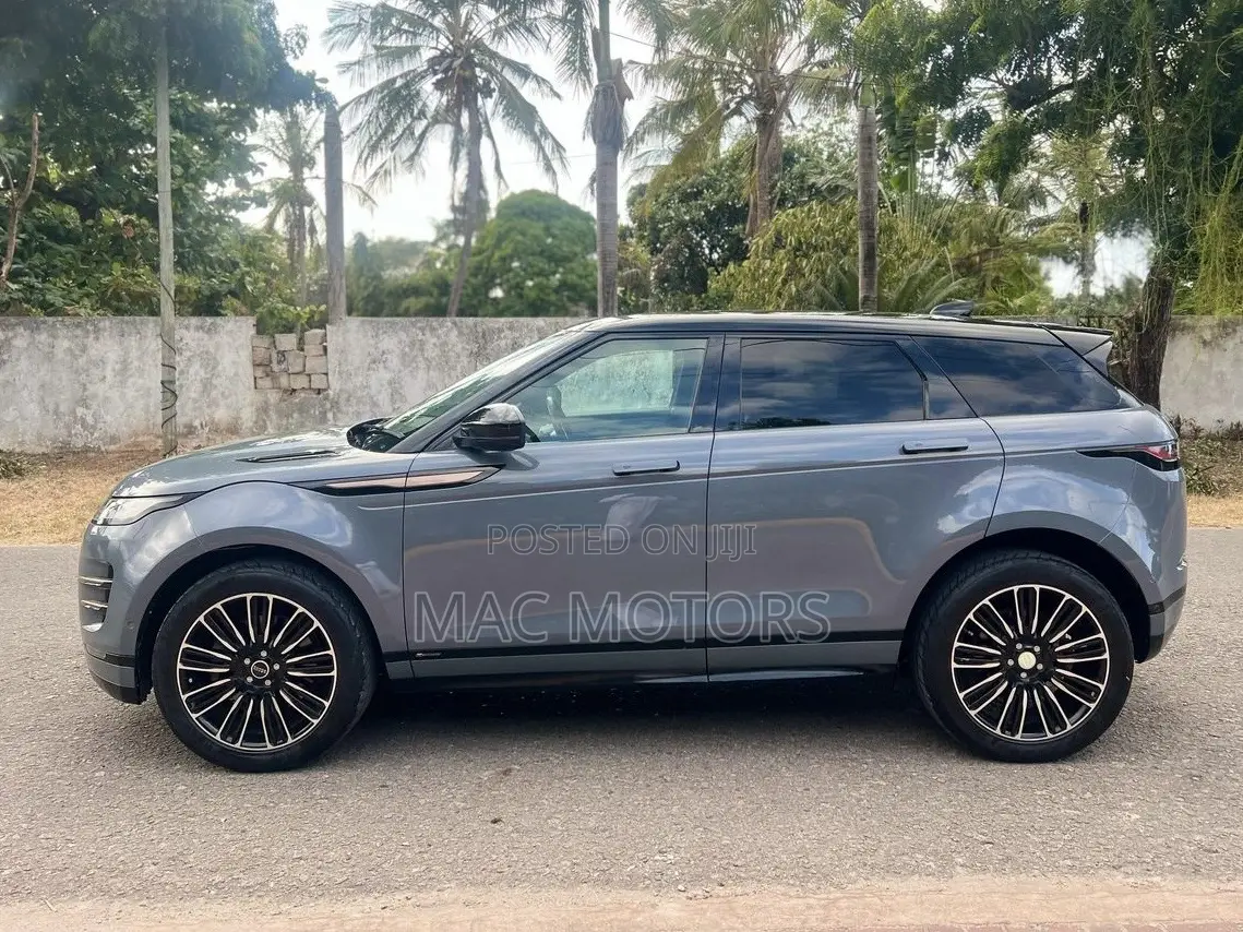 Land Rover Range Rover Evoque R-Dynamic SE AWD 2020 Gray