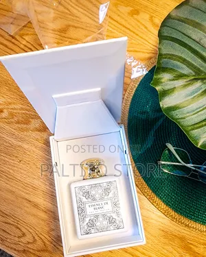 Essence De Blanc Fragrance World Perfume