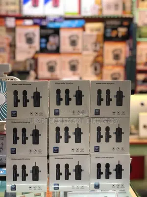 3-in-1 Wireless Lavalier Microphone