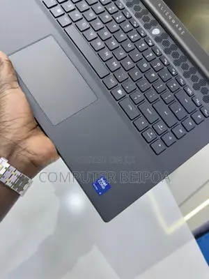 New Dell Alienware X16 R2 16GB Intel Core Ultra 9 SSHD (Hybrid) 1T