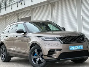 Land Rover Range Rover Velar 2018 Gold