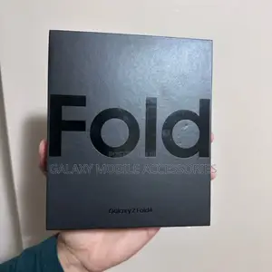 New Samsung Galaxy Z Fold4 256 GB Gold