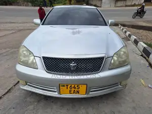 Toyota Crown 2004 Silver