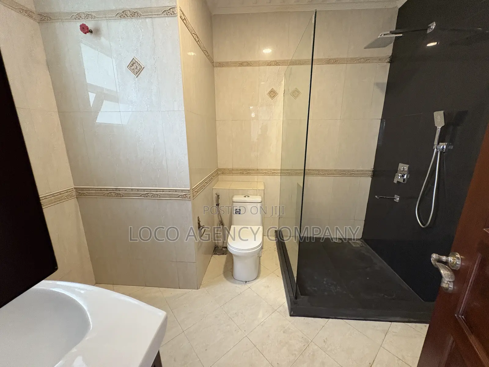 Furnished 3bdrm Apartment in Trusted Real Estate, Upanga East for rent
