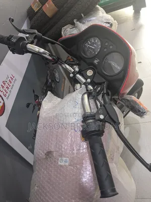 New Honda CB 2025 Red