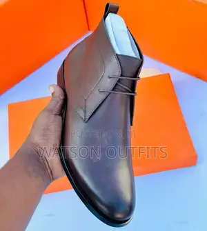 Viatu Vya Ngozi Vya Shingo Ndefu Yaani Travolta Za Ngozi