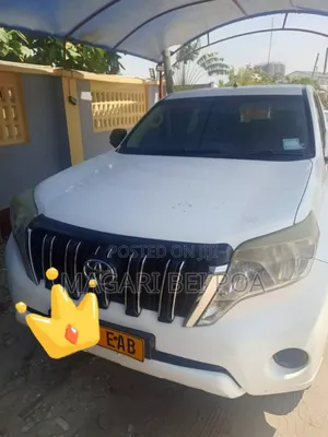 Toyota Land Cruiser Prado 2014 White