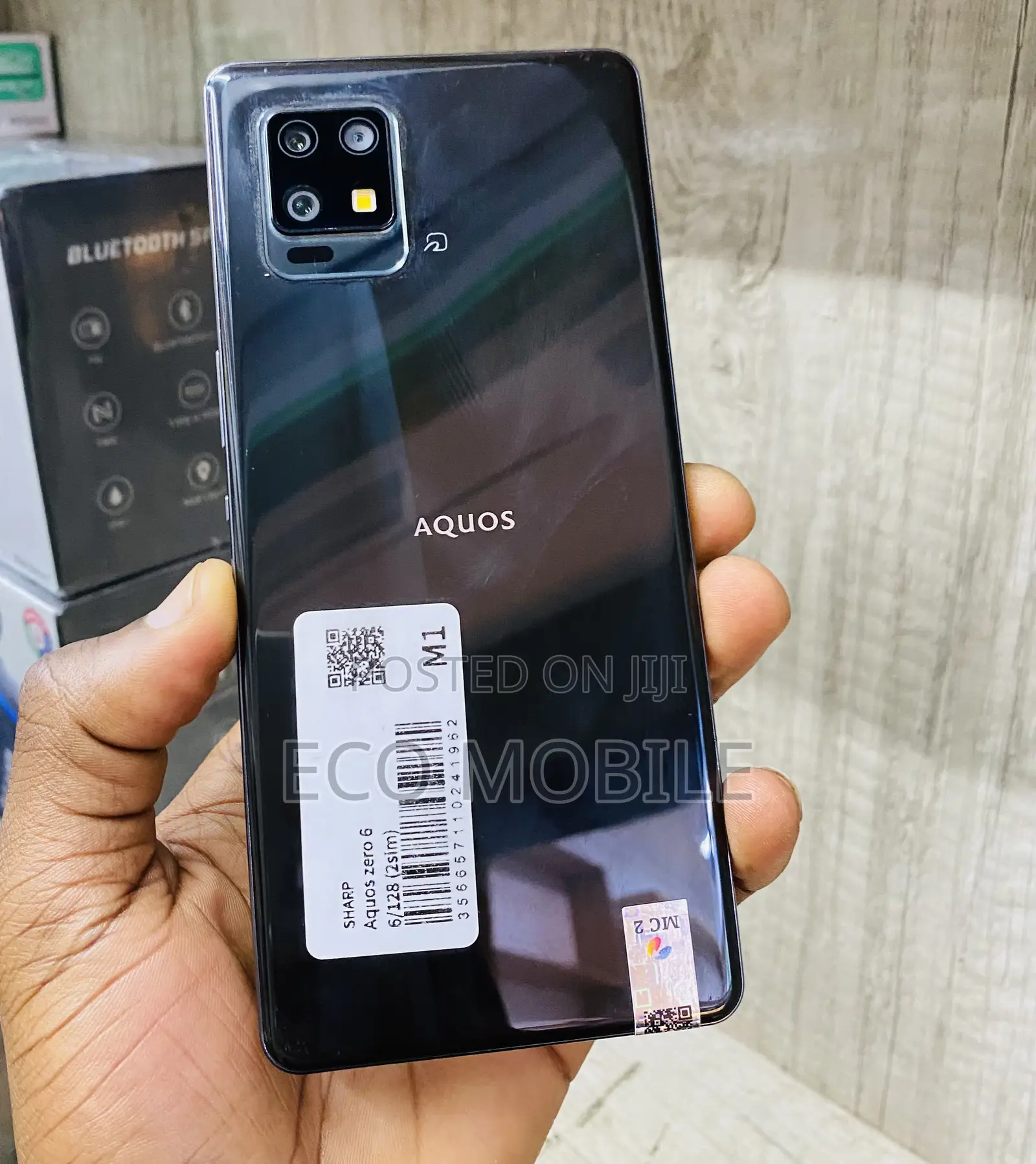 Sharp Aquos zero6 128 GB Black