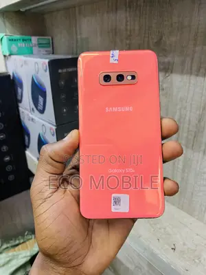 Samsung Galaxy S10e 128 GB Orange