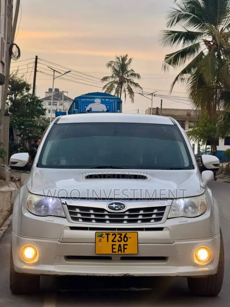 Subaru Forester 2011 White