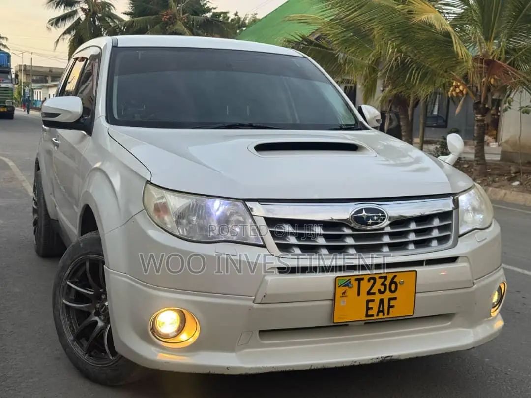 Subaru Forester 2011 White