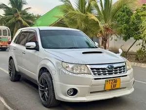 Subaru Forester 2011 White