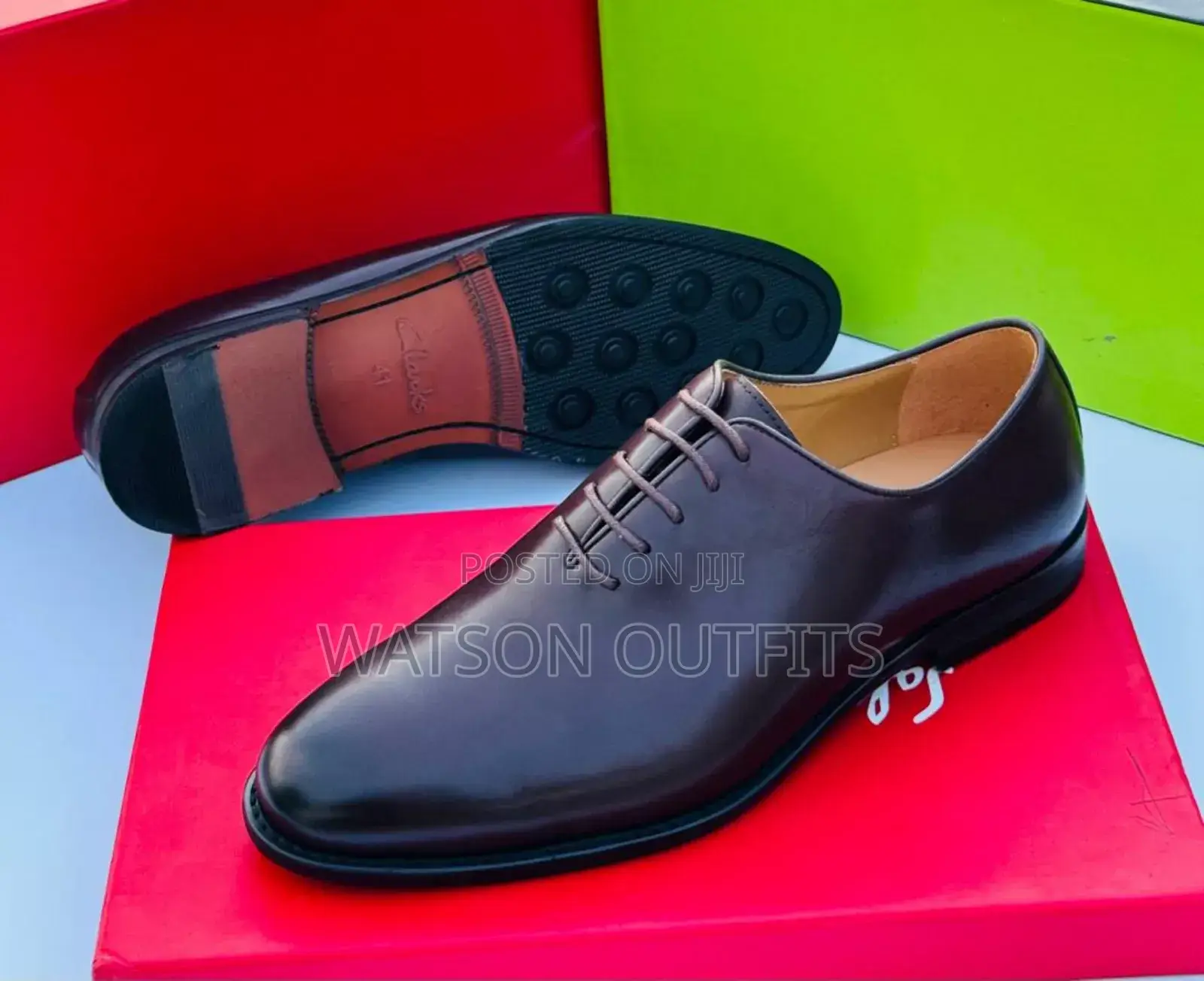 Smooth Shining Plain Surface Clarks Men Shoes