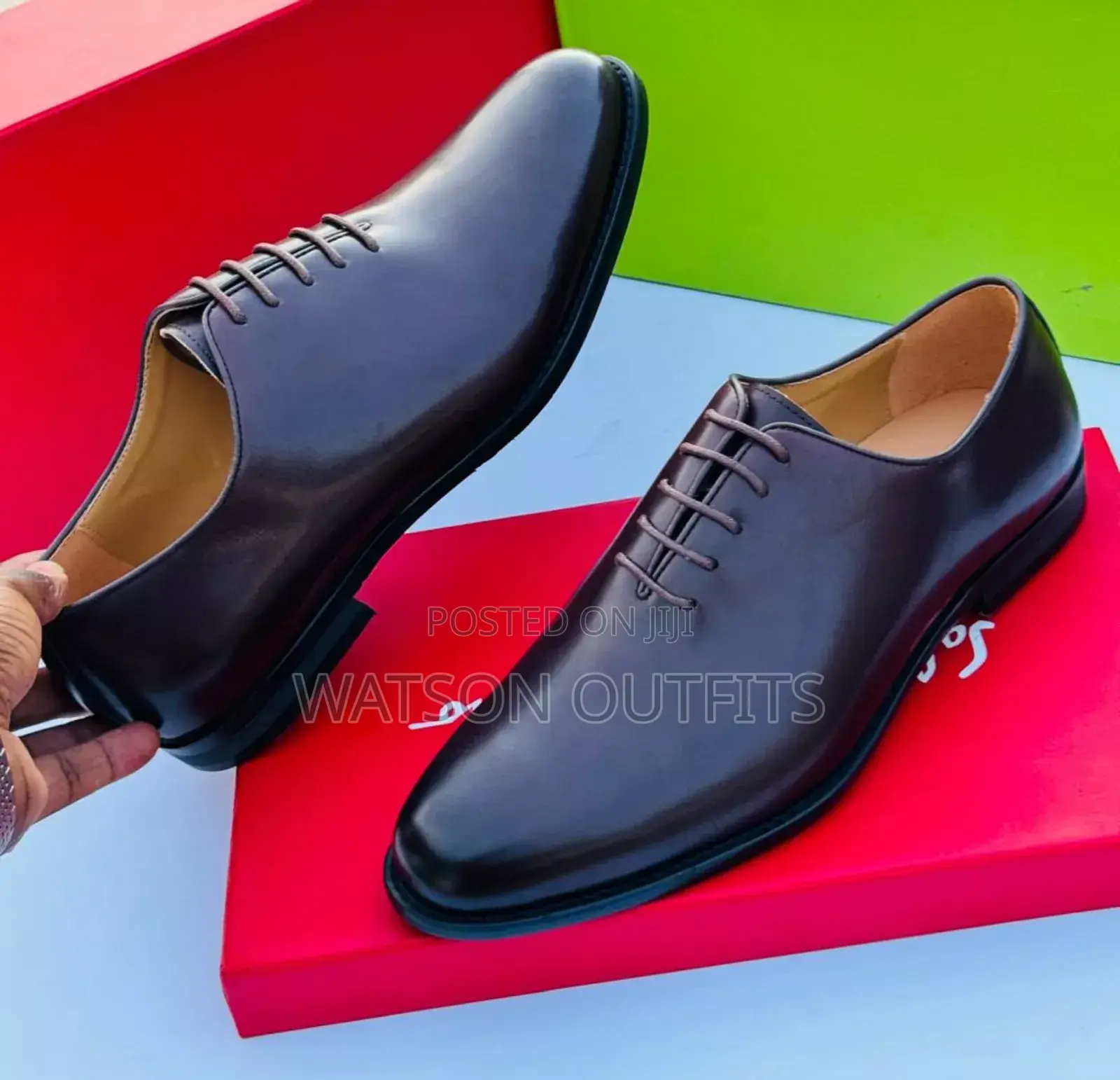 Smooth Shining Plain Surface Clarks Men Shoes