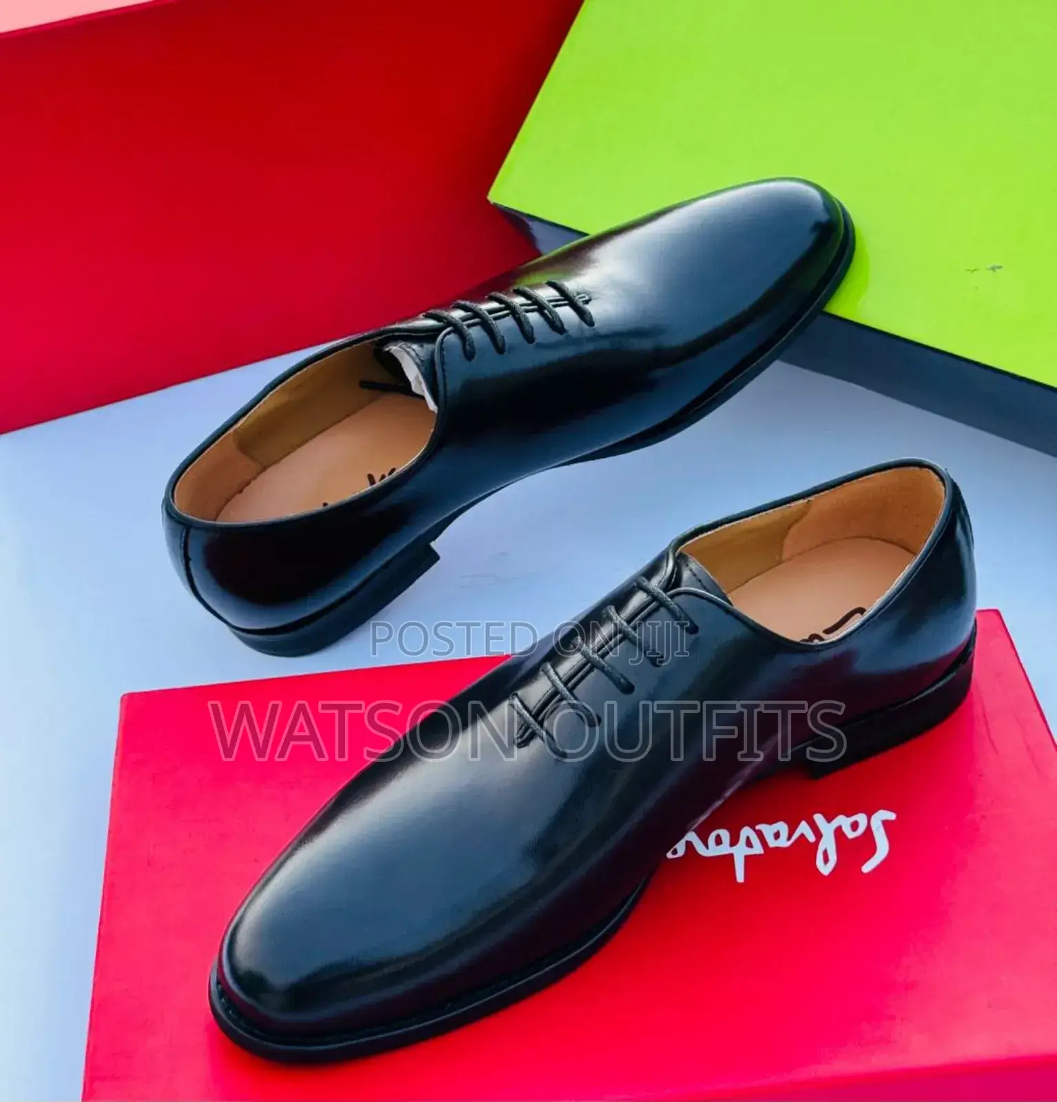 Smooth Shining Plain Surface Clarks Men Shoes