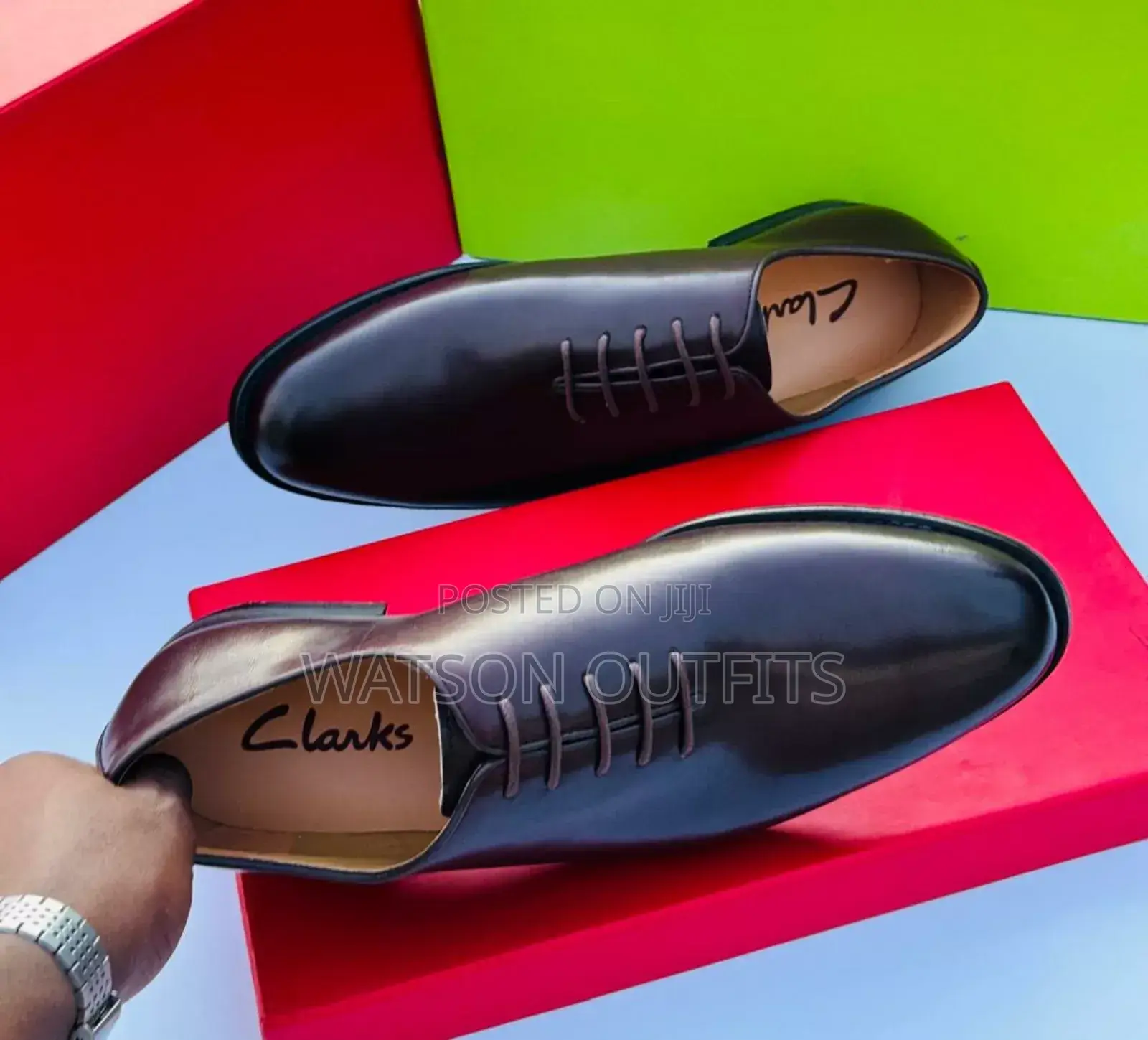 Smooth Shining Plain Surface Clarks Men Shoes
