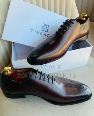 Non Smooth Nice Looking Footwears/Shoes