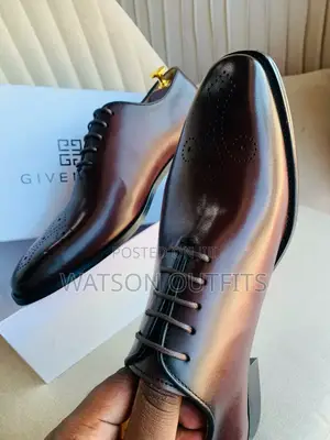 Non Smooth Nice Looking Footwears/Shoes