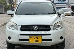 Toyota RAV4 2008 White