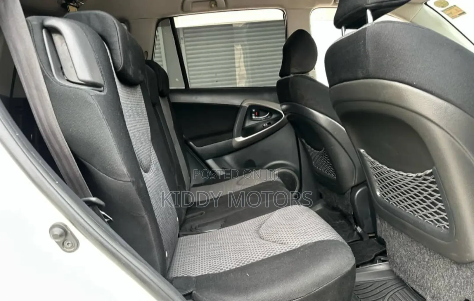 Toyota RAV4 2008 White