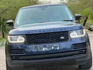 Land Rover Range Rover Vogue 2015 Blue