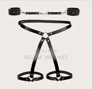 Women Extreme Bondage Set With 2 Wrist Cuffs Thigh Cortex