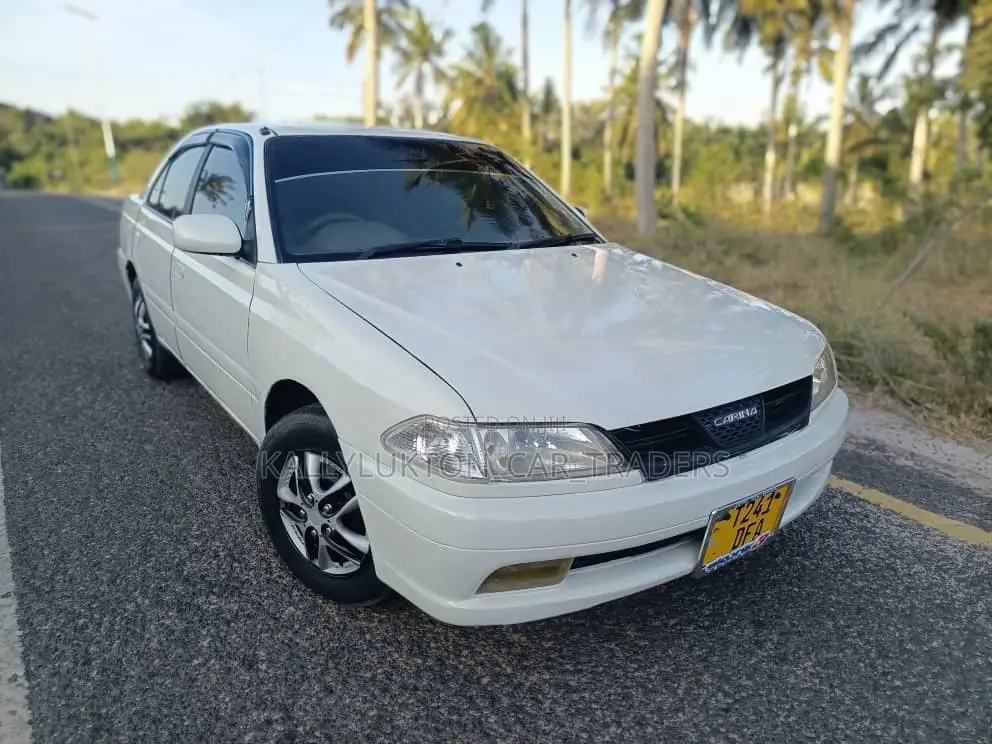 Toyota Carina 2001 White