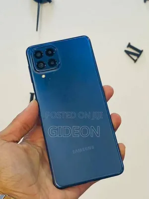Samsung Galaxy M53 128 GB Blue