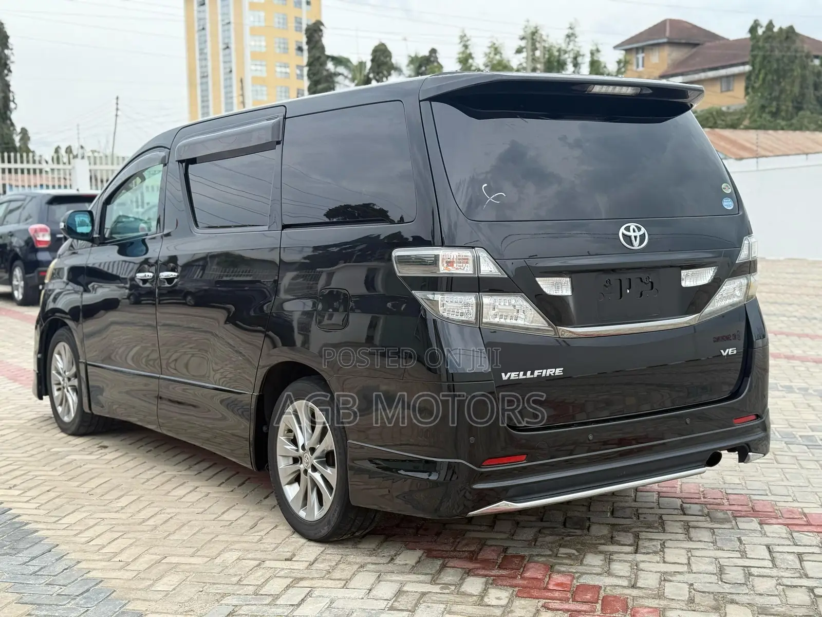 Toyota Vellfire 2010 Black