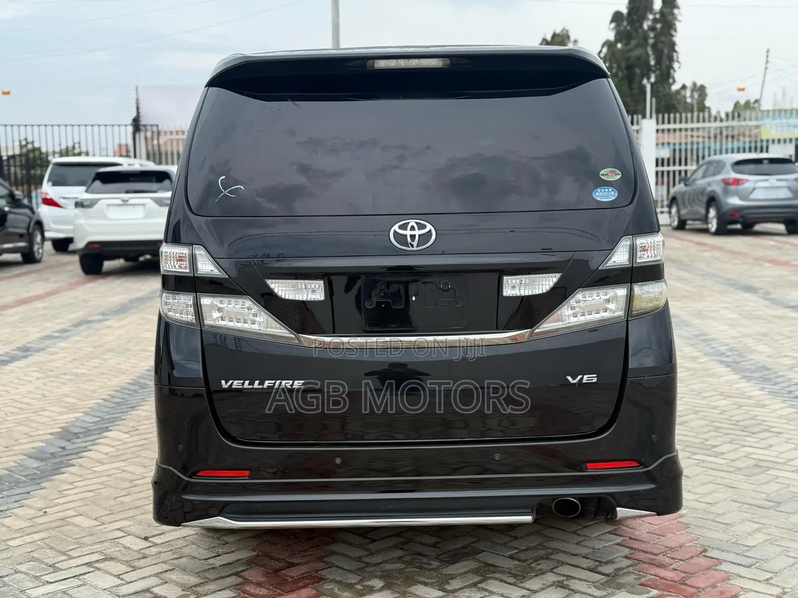 Toyota Vellfire 2010 Black