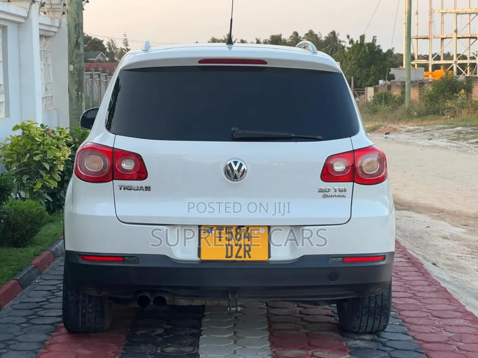 Volkswagen Tiguan 2012 White